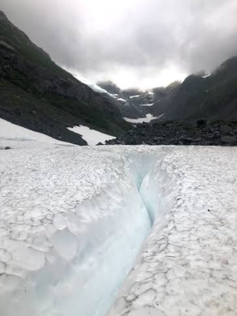 トレイルオブブルーアイス　氷河